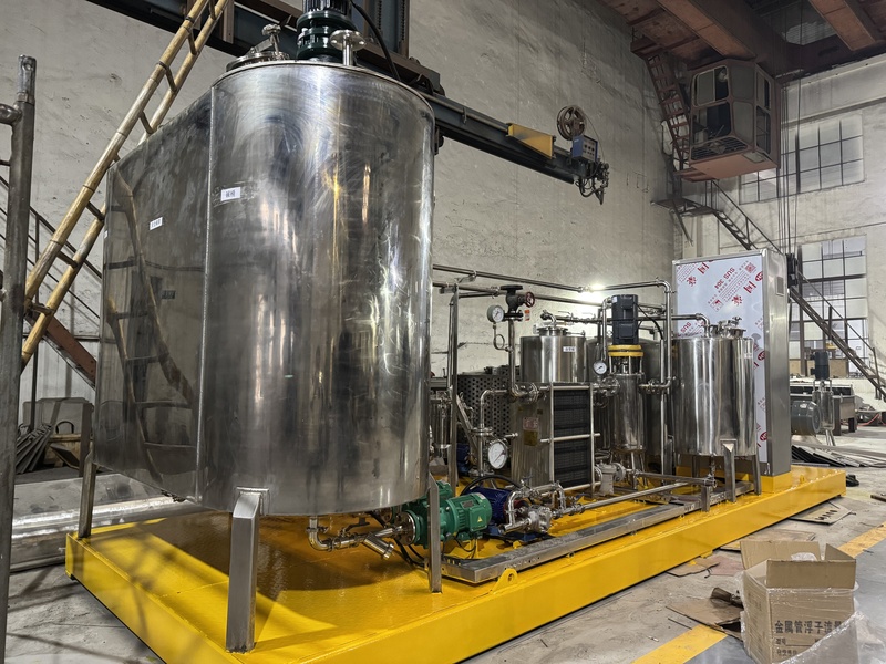 Skid-Mounted Fish Oil Refining Unit in Feishi Workshop