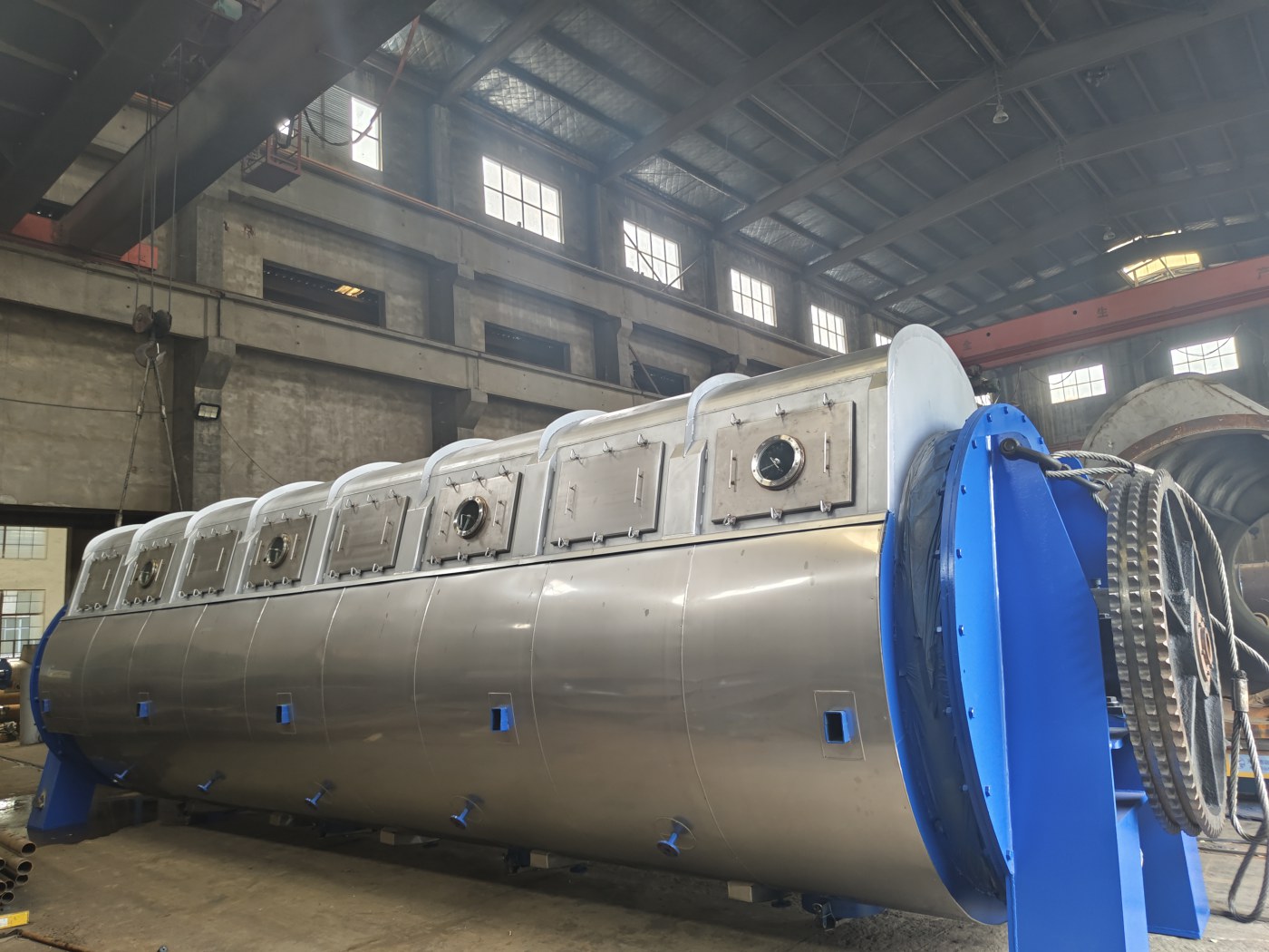 Complete indirect steam disc dryer assembly in workshop